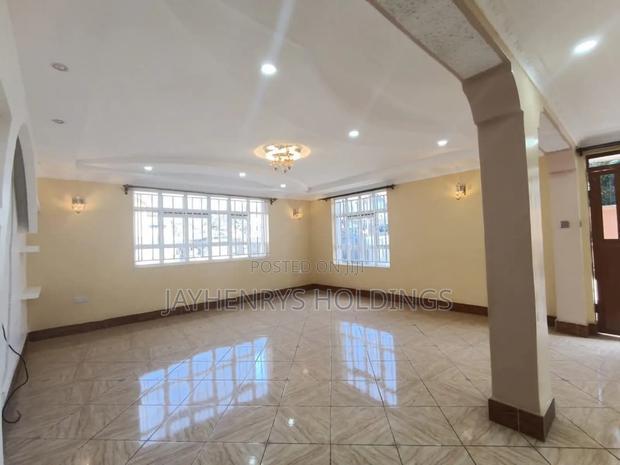 4bdrm House in Roysambu for rent