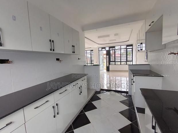 3bdrm House in Kimbo for sale