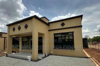 3bdrm Bungalow in Kimunyu, Kenyatta Road / Theta for sale