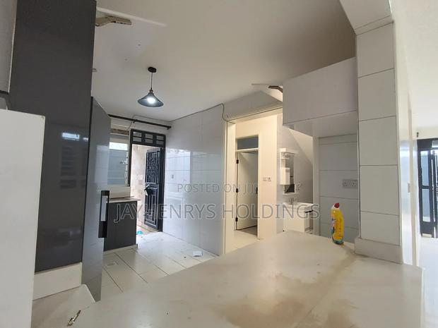 5bdrm Maisonette in Varsityville, Kamakis for rent