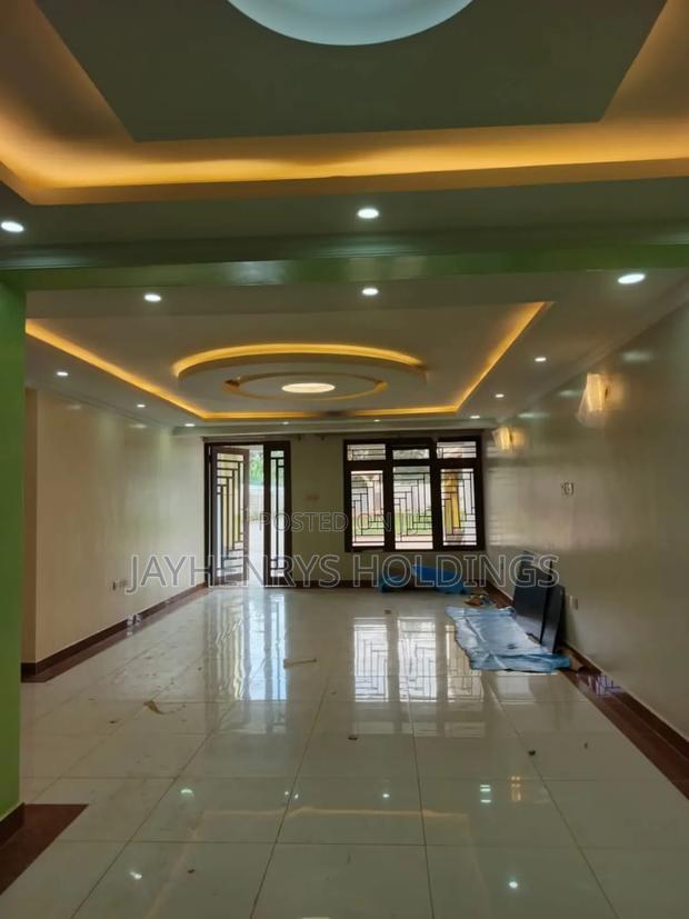 4bdrm House in Thome Estate, Roysambu for rent