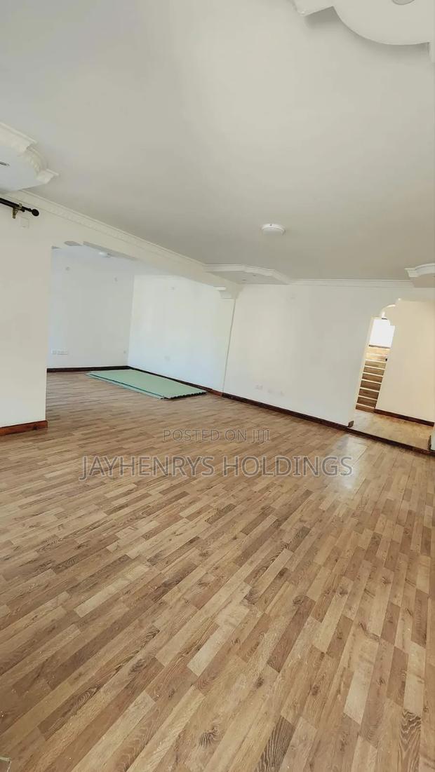 4bdrm House in Membley Estate for sale