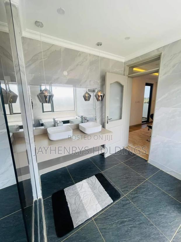 4bdrm House in Membley for sale
