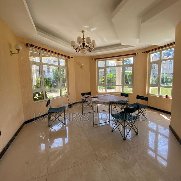5bdrm House in Garden Estate, Roysambu for rent