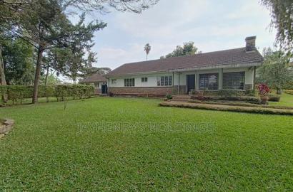 4bdrm Bungalow in Ridgeways for rent