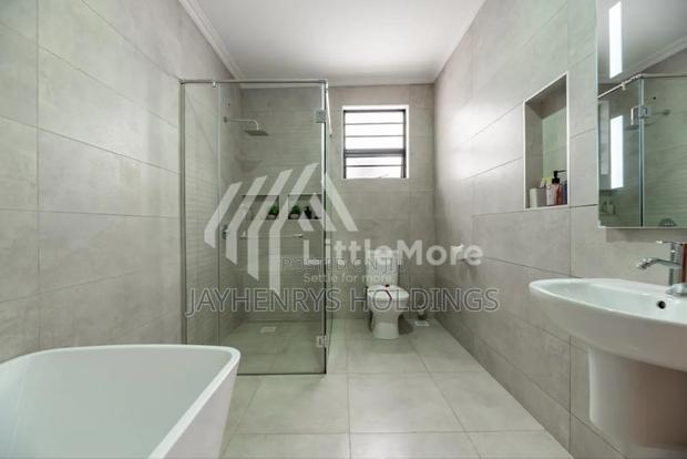 4bdrm House in Membley Estate for sale