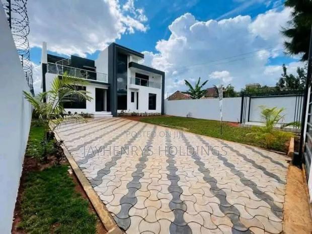 5bdrm House in Mugutha, Ruiru for sale