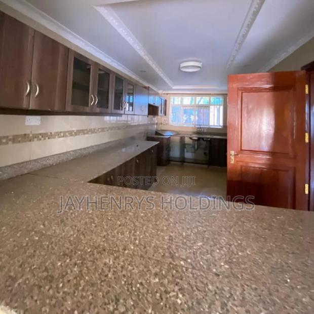 4bdrm House in Roysambu for rent