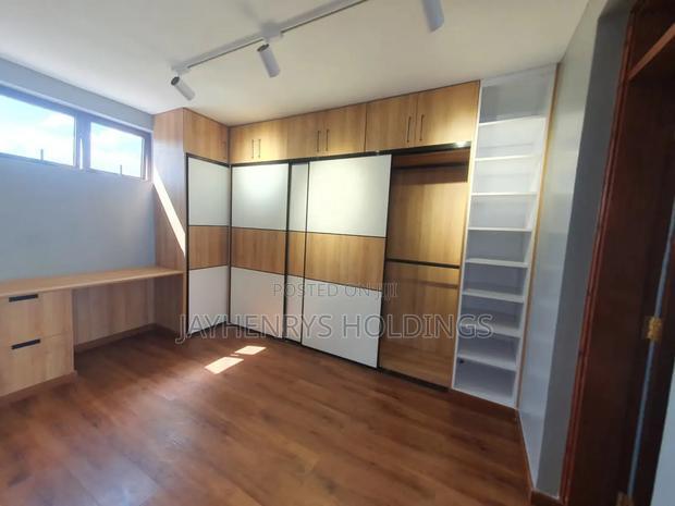 4bdrm House in Runda for rent