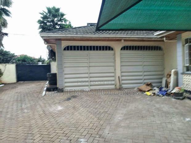 5bdrm House in Garden Estate, Roysambu for sale