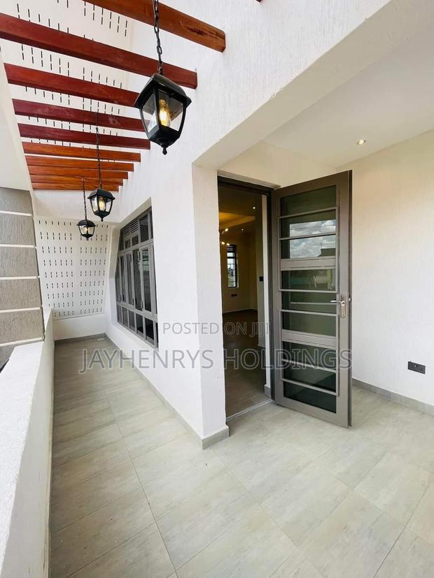 4bdrm Maisonette in Membley Estate for sale