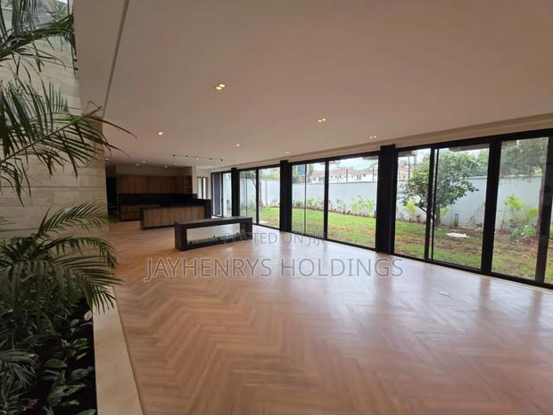 5bdrm House in Westlands for sale
