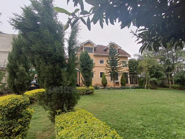5bdrm House in Kiwanja, Membley for sale