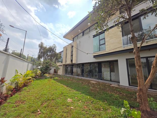5bdrm House in Westlands for sale