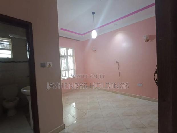4bdrm House in Roysambu for rent