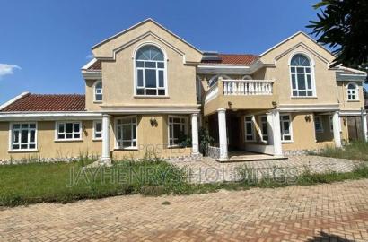5bdrm House in Garden Estate, Roysambu for rent