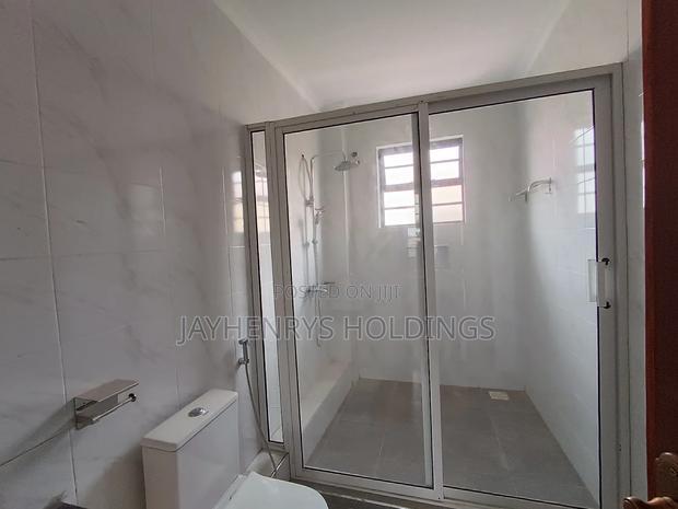 4bdrm House in Muigai Inn, Kenyatta Road / Theta for sale