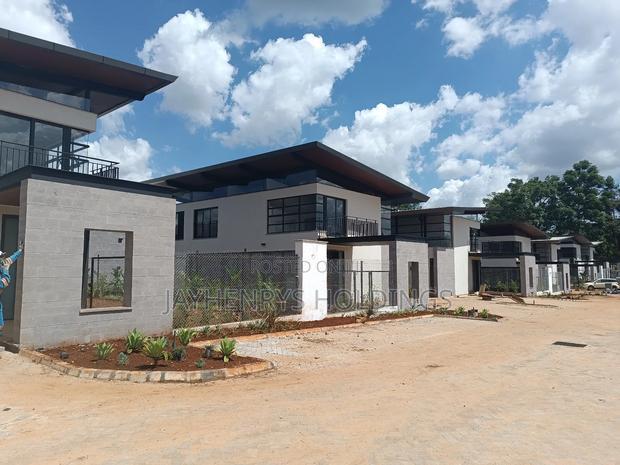 4bdrm House in Runda for rent