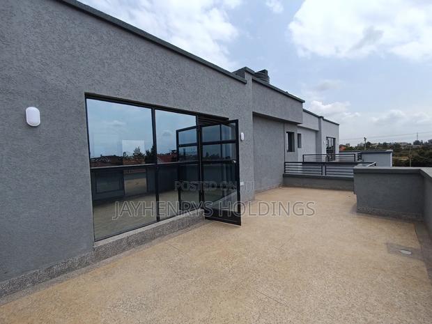 4bdrm House in Muigai Inn, Kenyatta Road / Theta for sale