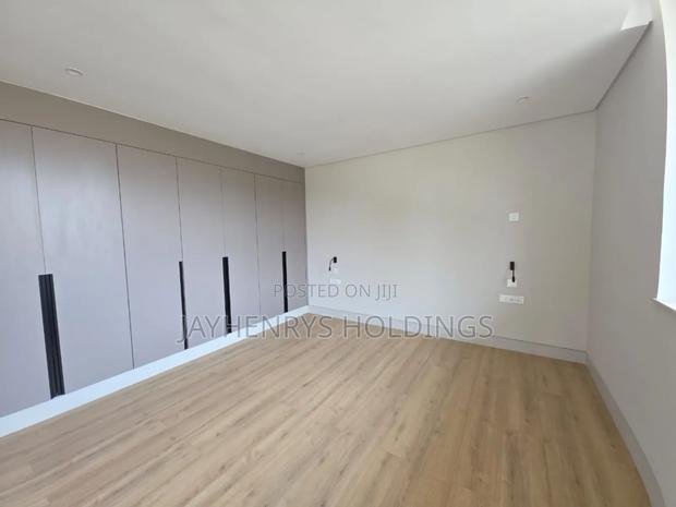 5bdrm House in Westlands for sale