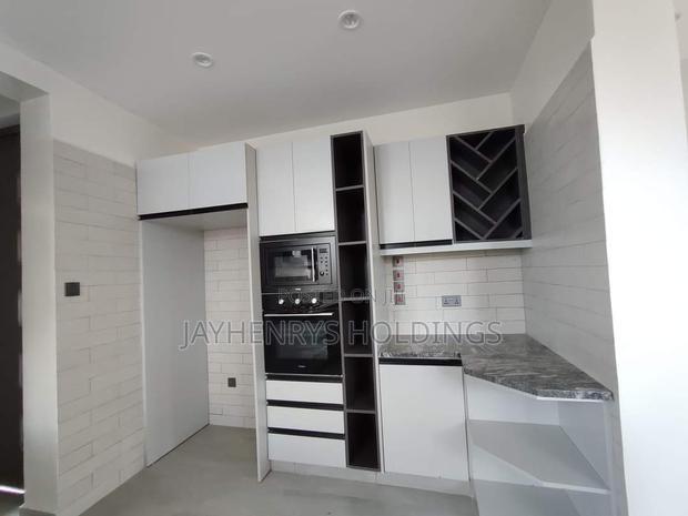 4bdrm Maisonette in Membley Estate for sale