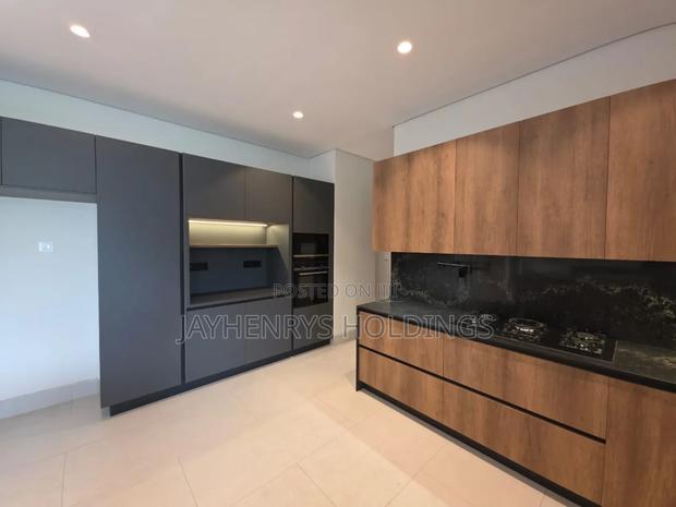 5bdrm House in Westlands for sale