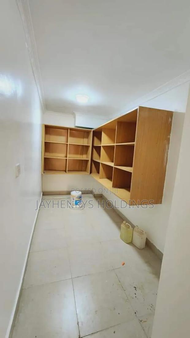 4bdrm House in Membley Estate for sale