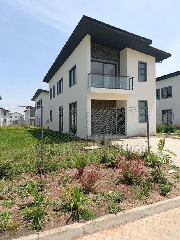 4bdrm House in Maasai Lodge, Ongata Rongai for sale