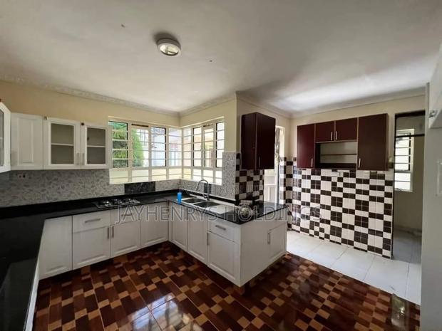4bdrm House in Membley Estate for sale
