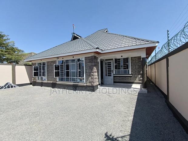 3bdrm Bungalow in Matangi Junction, Ruiru for sale