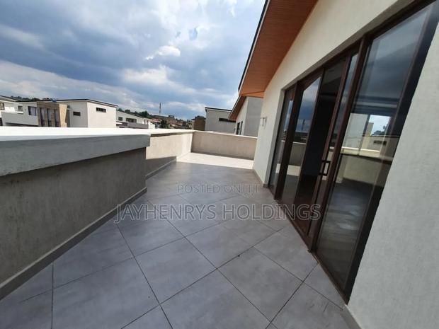 4bdrm House in Runda for rent