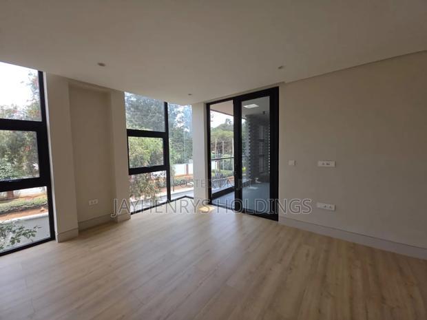 5bdrm House in Westlands for sale