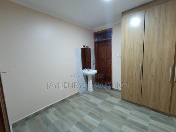 5bdrm House in Kamakis for rent