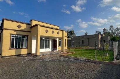 3bdrm Bungalow in Kimunyu, Kenyatta Rd for sale