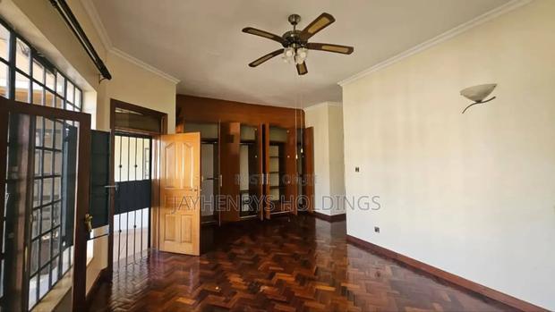 4bdrm House in Runda for rent