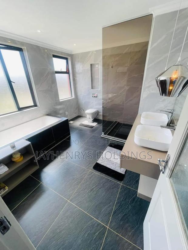 4bdrm House in Membley for sale