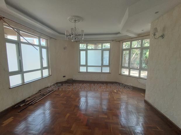 5bdrm House in Roysambu for sale