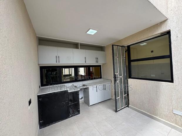 4bdrm House in Membley Estate for sale