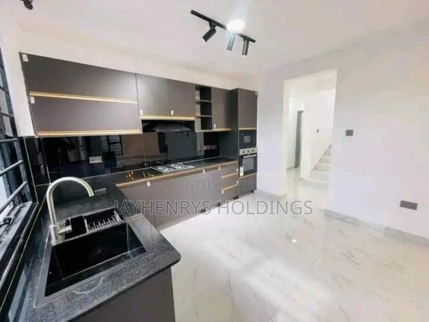 5bdrm House in Mugutha, Ruiru for sale