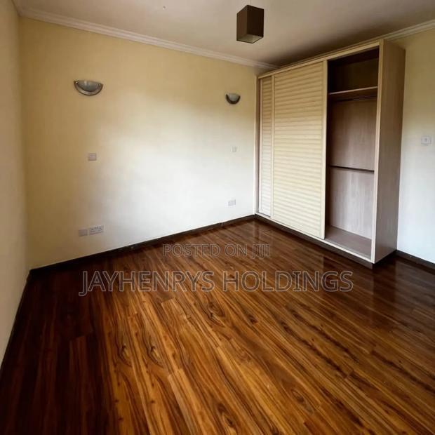 4bdrm Villa in Runda for rent