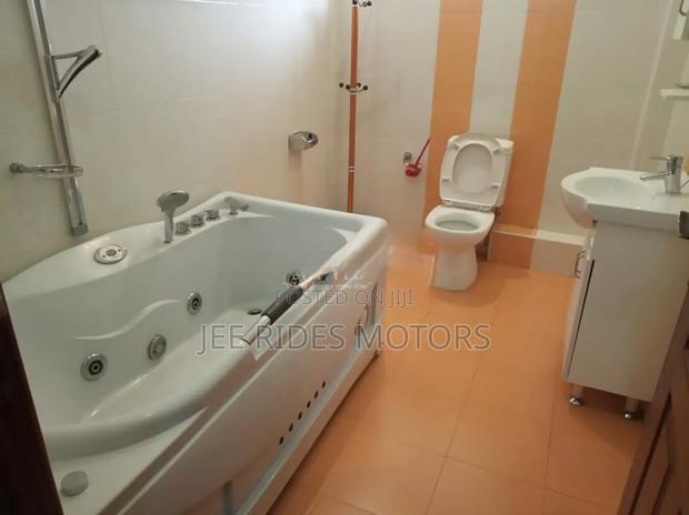 Furnished 5bdrm Maisonette in Runda, Nairobi Central for sale