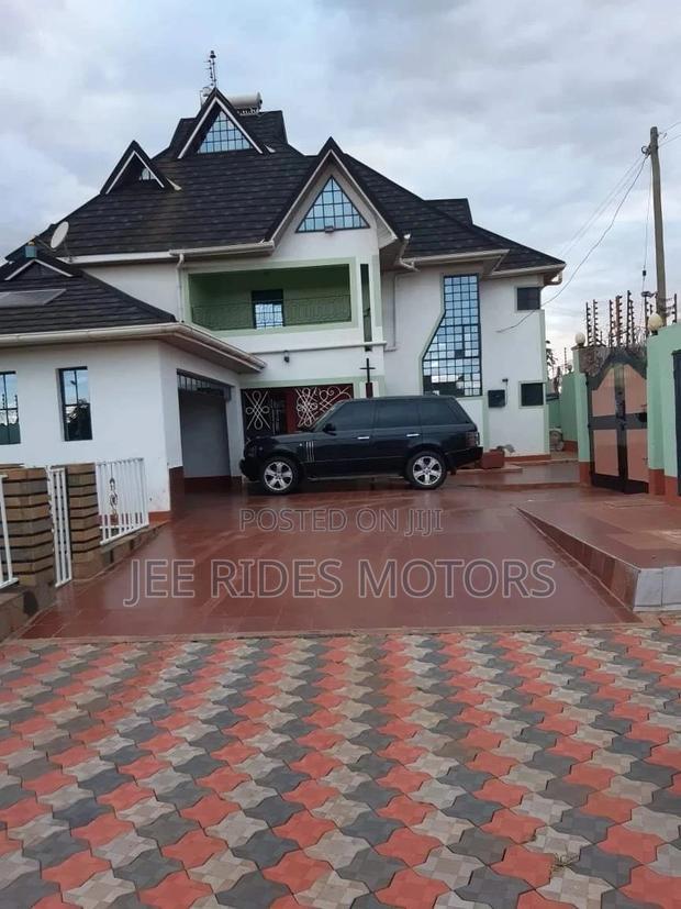 Furnished 4bdrm Maisonette in Golf View Estate, Nairobi Central
