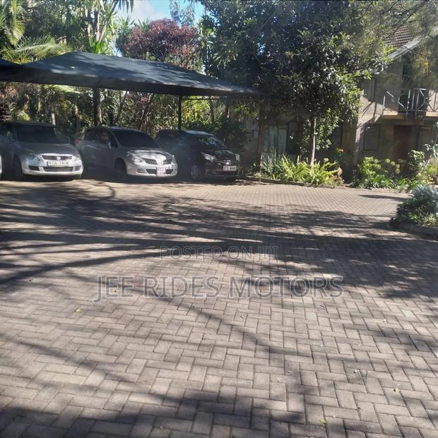 Furnished 6bdrm Townhouse/Terrace in James Gichuru, Nairobi Central