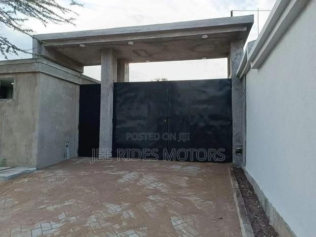 5bdrm Maisonette in Flama Properties, Nairobi Central for sale