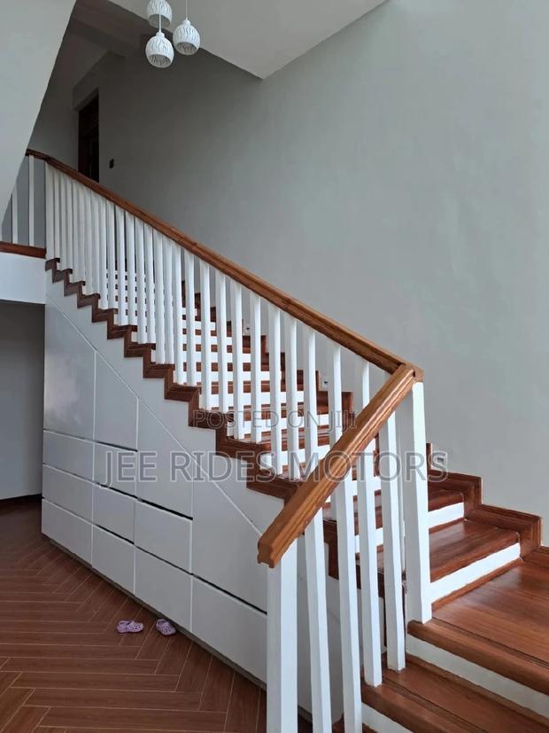 Furnished 5bdrm Maisonette in Syokimau, Nairobi Central for sale
