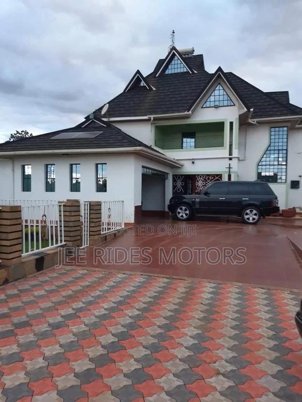 Furnished 4bdrm Maisonette in Golf View Estate, Nairobi Central