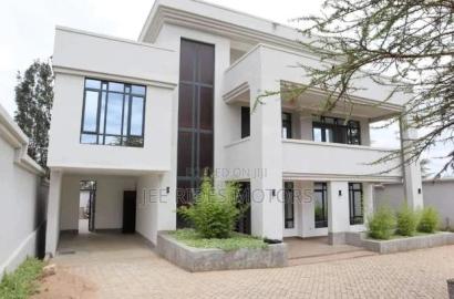 5bdrm Maisonette in Flama Properties, Nairobi Central for sale