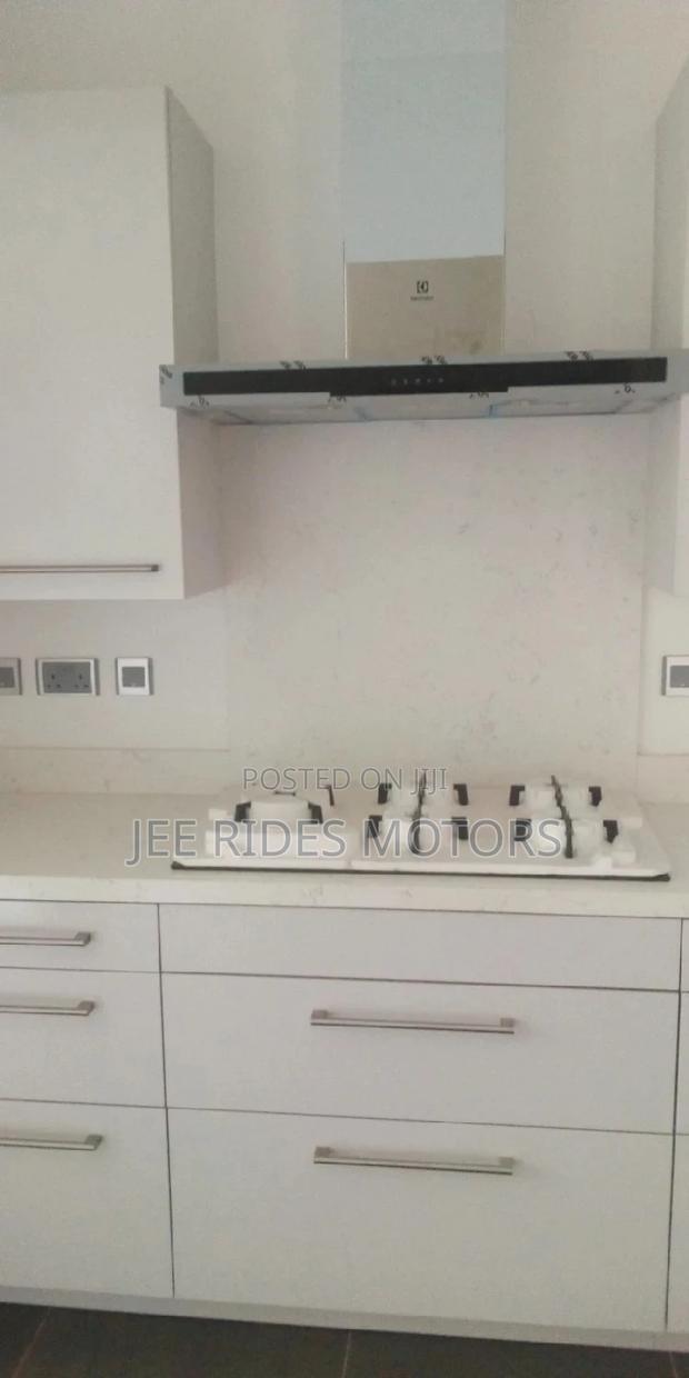5bdrm Maisonette in Karen Flama, Nairobi Central for Sale