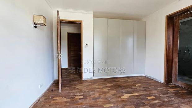 4bdrm Maisonette in Karen, Nairobi Central for sale