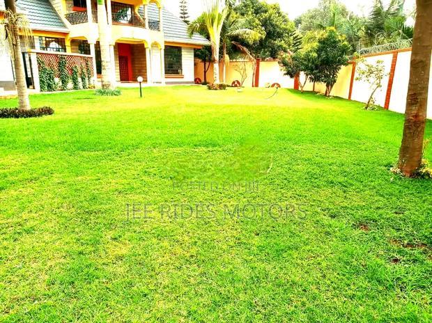Furnished 5bdrm Maisonette in Runda, Nairobi Central for sale